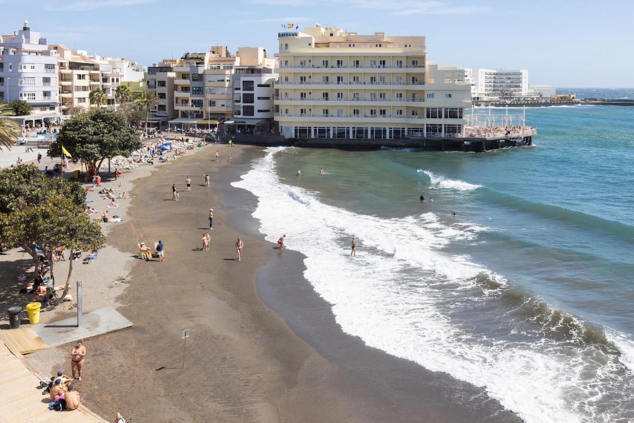 Amazing Beachfront Property Casa Corina I El Médano Екстериор снимка